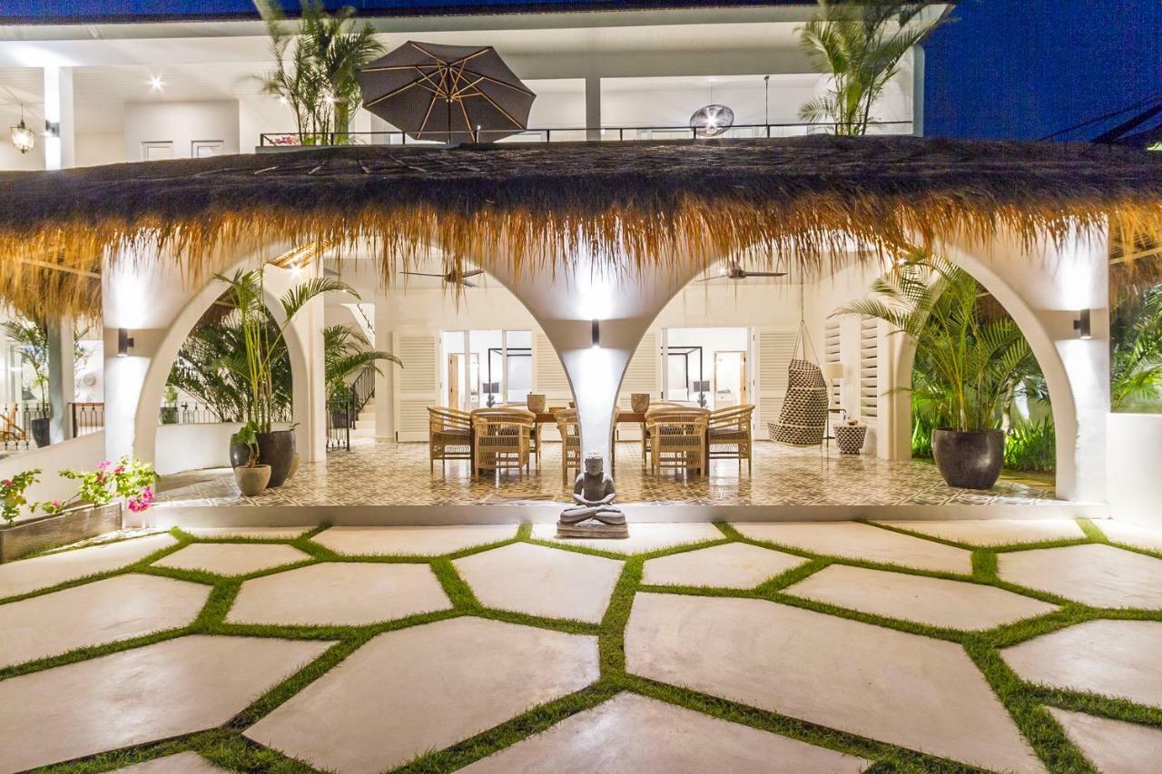 Villa Kusuma - Luxury Sea View 5 Bedroom Villa Close To Savaya Улувату Экстерьер фото